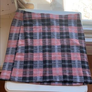 Glitter Pink, Silver, and Black Mini-Skirt 🍧